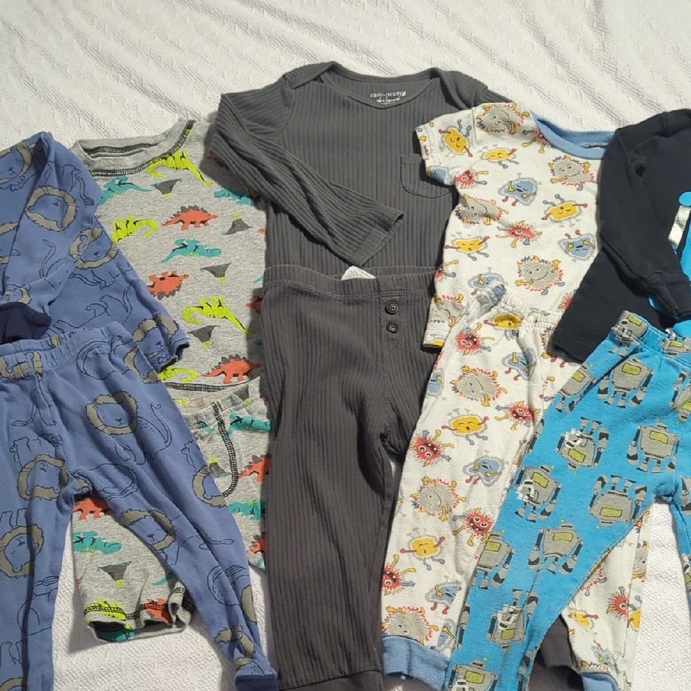 Gray and Blue Pajama Sets for Cozy Comfort